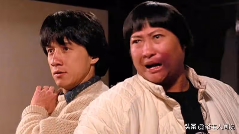 洪金寶攜妻子聚餐!頭髮花白戴圍兜,拒絕唱歌后慘遭林敏驄調侃