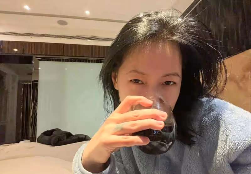 小s戒酒成功,狀態越來越好被指強過姐姐太多,越來越迷人