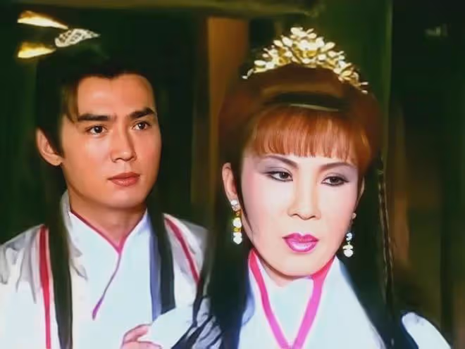 楊鈞鈞:比劉曉慶更執著於演少女,以前全都罵她,現在都羨慕她!