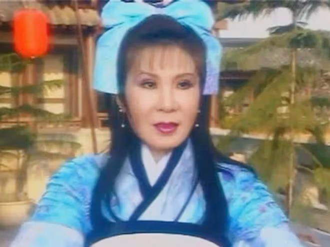 楊鈞鈞:比劉曉慶更執著於演少女,以前全都罵她,現在都羨慕她!