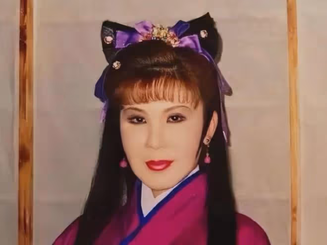 楊鈞鈞:比劉曉慶更執著於演少女,以前全都罵她,現在都羨慕她!