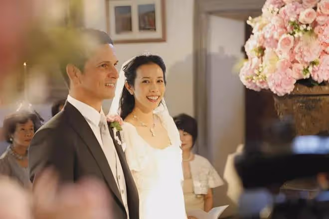 看不上豪門,這10位嫁給「普通人」的女星,才是真正的人間清醒!