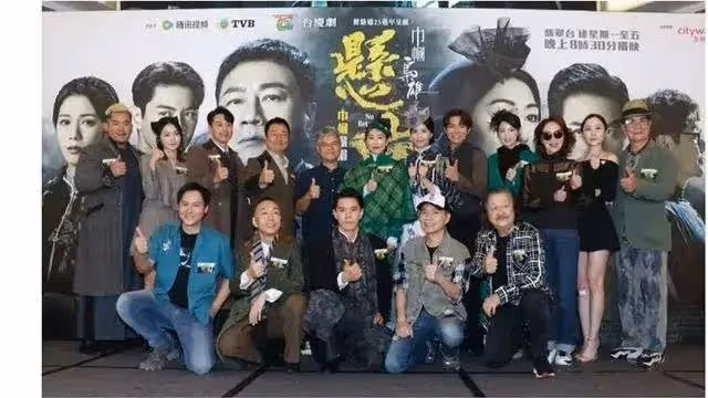 52歲TVB男演員沒劇拍轉做服務員,網友以為在拍節目,直言需時間適應