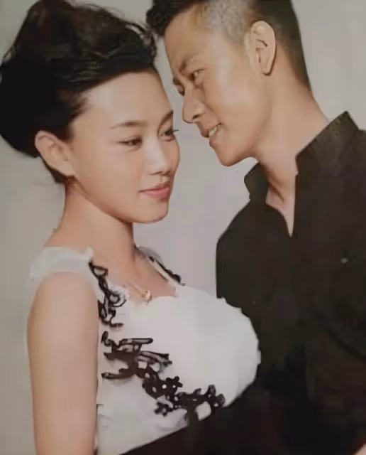 豪氣硬漢李健:與妻子青梅竹馬恩愛26年,演完《宿敵》終於走紅