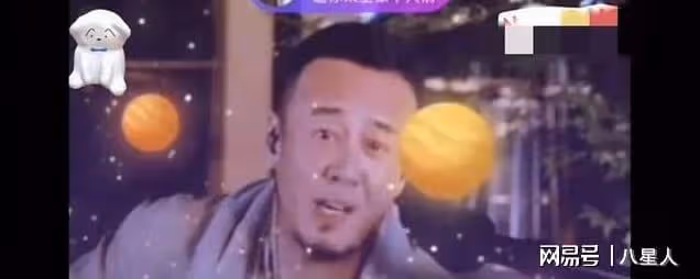 楊坤直播失控!與網友隔空對罵,髒話連篇,網友:素質,注意素質