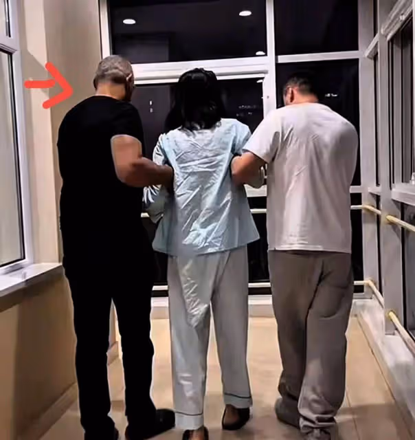張咪第三次患癌術後照曝光,面容憔悴讓人心疼,外籍老公貼身照顧