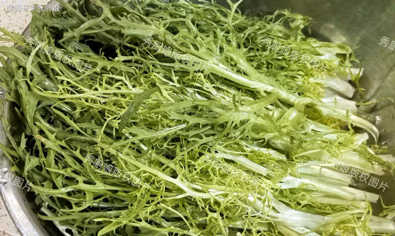 冬天使勁吃這菜!一清肝、二去火、三排毒、四護眼,中老年要常吃