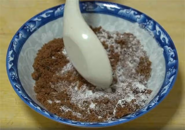 南瓜糖餅這樣做才好吃,不加水不用麵粉,外酥里糯,一頓6個不夠