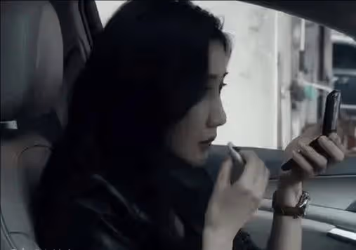 《白夜破曉》酒吧老闆娘是誰扮演的?劉音最後的結局是什麼?