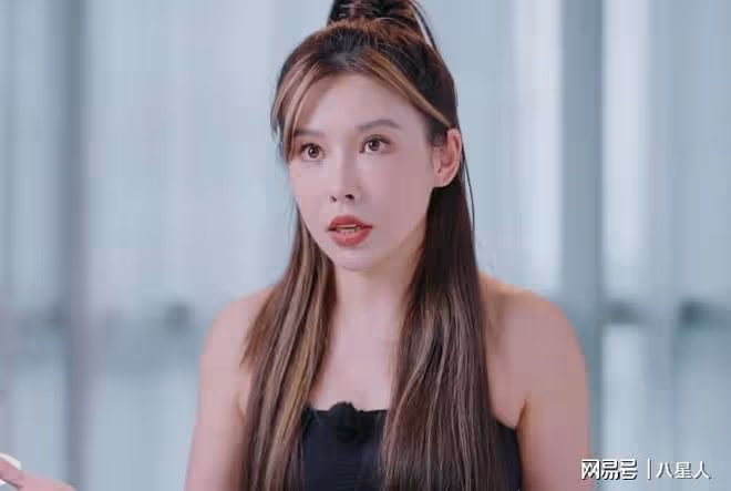 《再見愛人4》里3位女嘉賓!帶妝個個貌美如花,卸妝後:大姐你是誰