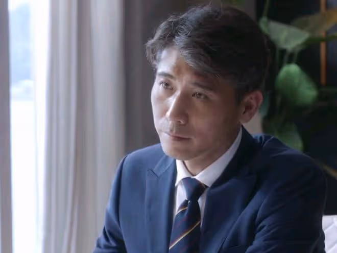 李乃文:20年終於熬成男主,48歲首次自曝已婚,卻被妻子嫌像小孩