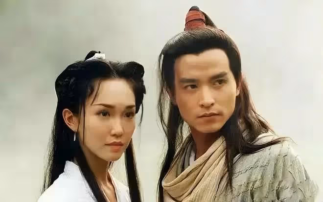 因不旺夫被富家公子拋棄,如今嫁給愛情,范文芳憑什麼?