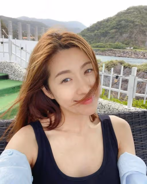 TVB花旦陳自瑤結婚13周年無任何慶祝,王浩信罕回港不跟家人同框