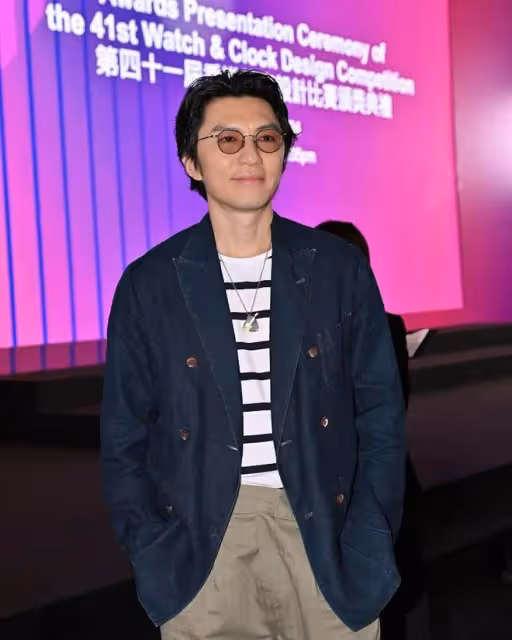 TVB花旦陳自瑤結婚13周年無任何慶祝,王浩信罕回港不跟家人同框