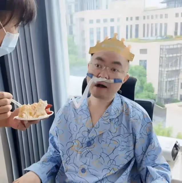 倪萍含淚透露好友蔡磊近況,頭已抬不起來!妻子是他放不下的牽掛
