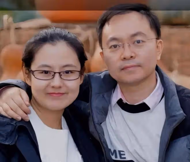 倪萍含淚透露好友蔡磊近況,頭已抬不起來!妻子是他放不下的牽掛