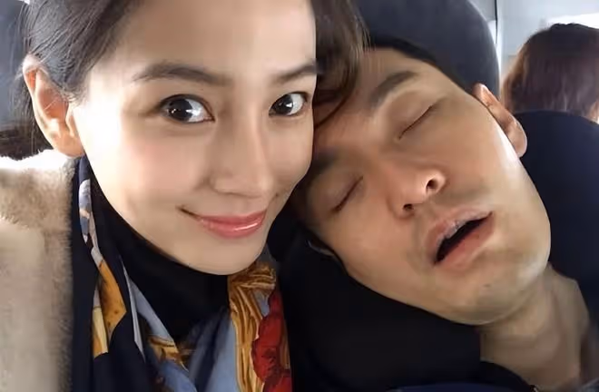 香港這一夜，baby「高調」回歸，整個人脫胎換骨，顏值驚鴻一瞥