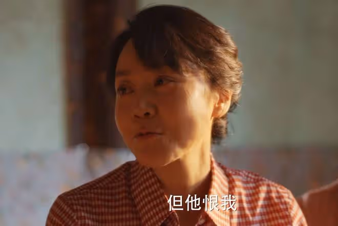 《小巷人家》莊超英的3200元曝光，才發現，他並非愚孝，而是虛偽