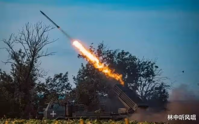 S-400連射多枚飛彈全部打空:美製炸彈爆炸,疑似F-16殺入俄本土