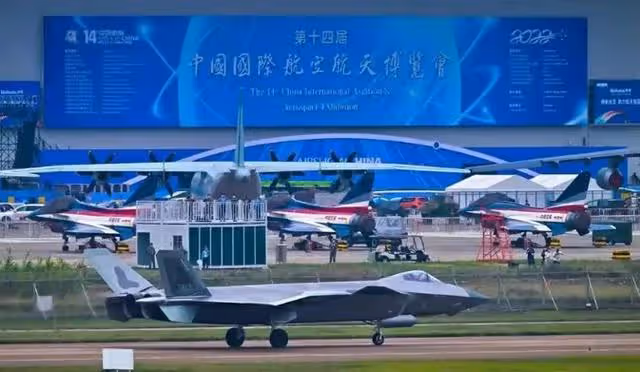 F35有七宗罪？中國無人機高歌猛進，馬斯克情緒失控，批美軍工蠢