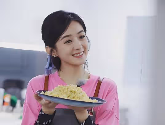 盤點曾在餐廳打工的10位明星,誰最讓人同情?