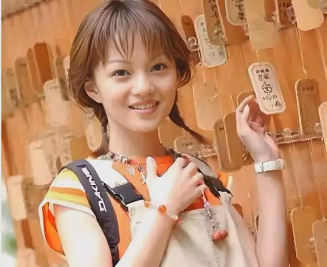 盤點曾在餐廳打工的10位明星,誰最讓人同情?