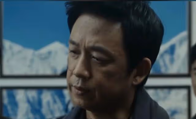 白夜破曉:裴總真實身份揭秘,難怪施局會被逼退休,讓鄭琪上位