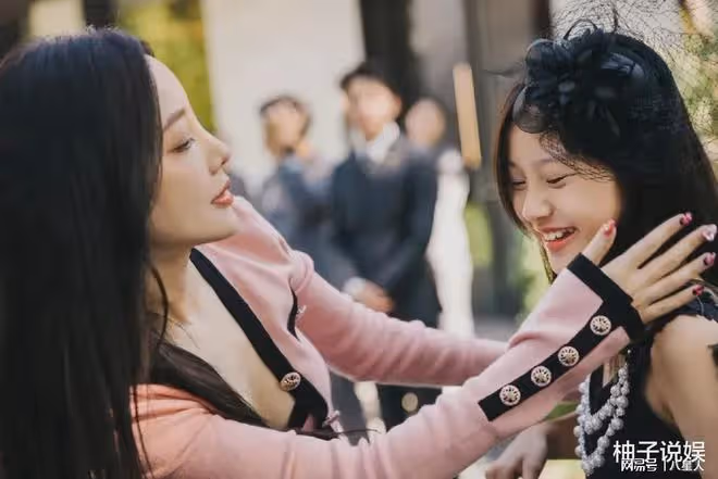 甜馨是世上最幸福的小孩!沉默了7年的李小璐,這次終於不忍了...