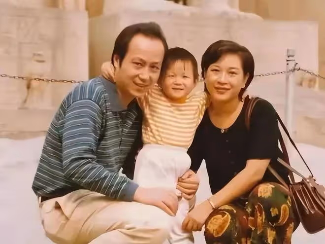 羅京去世14年，妻子改嫁富商，母親至今不知，3字遺言令人深思