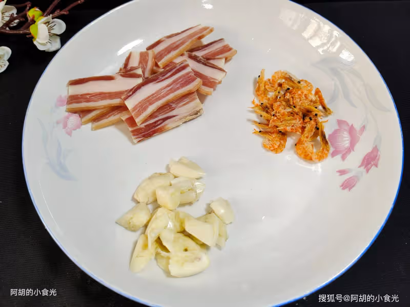 蓮藕蘿蔔靠邊站,它才是冬季「蔬中一絕」!隨手燉一鍋,時令鮮蔬、菜嫩又多汁,熱乎乎清爽好味道