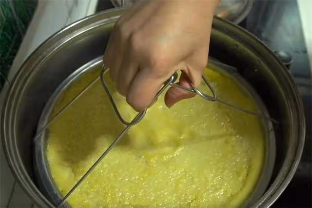 孩子不愛吃小米,花5天琢磨了新吃法,吃著像豆腐,營養又美味