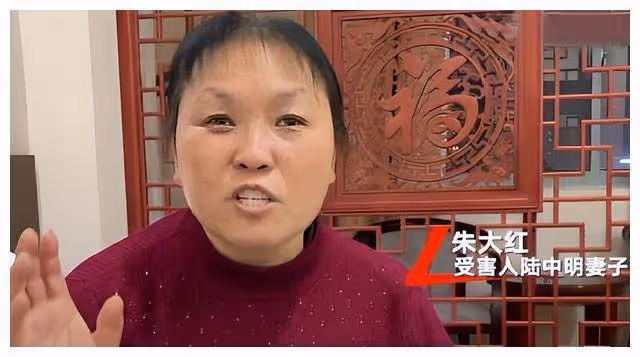 2023年勞榮枝被執行死刑前,多次拒絕吃斷頭飯,行刑時已渾身癱軟