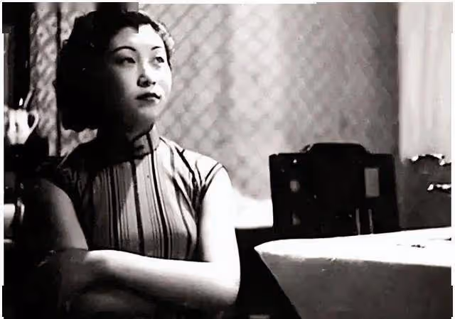 一個民國妓女的回憶:老鴇有個習慣,偷偷去每個房間敲地上的磚塊