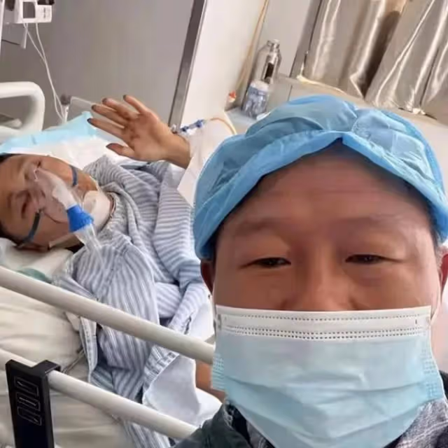 太可憐!雜技演員張凱高空墜落後續:脫離危險,老婆去年墜落身亡