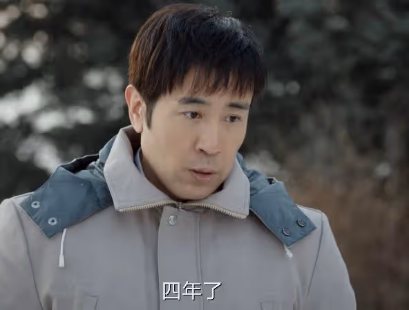 一臉褶子、滿身贅肉演大學生?54歲都能演大學生他爹,這劇瘋了?