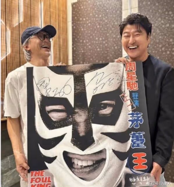 周星馳新電影張小斐舒淇出演!看到頂流男主王一博,觀眾如鯁在喉