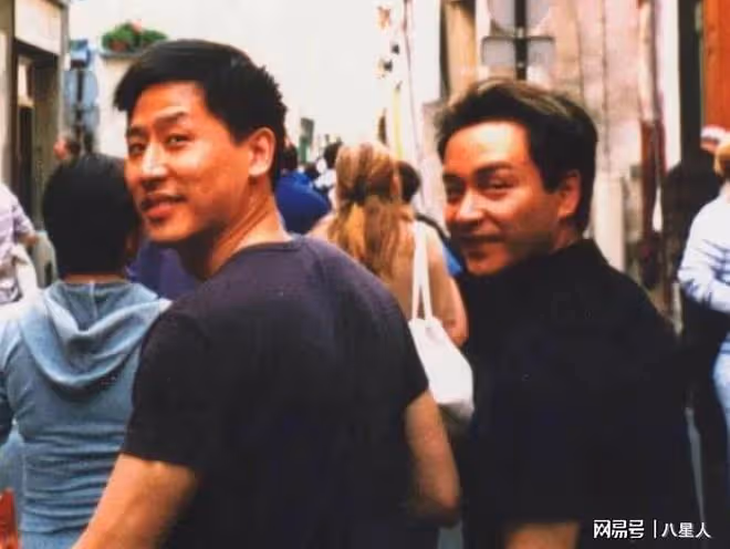 唐鶴德曬張國榮舊照被罵!有了新歡後深情人設崩塌,請放過張國榮吧