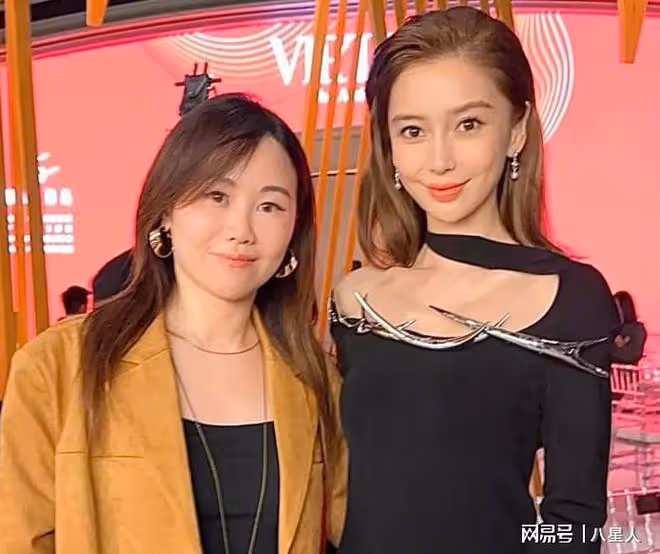 驚艷亮相!香港這一晚,低調回歸的baby,打了一場漂亮的「翻身仗」