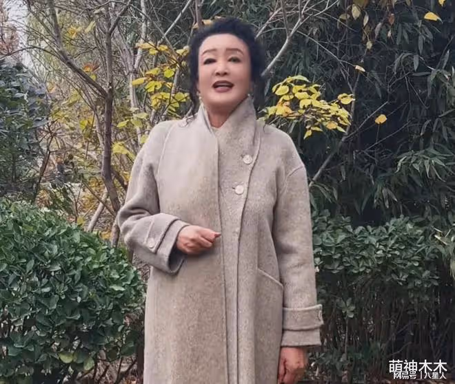 張蘭被節目組退貨了?綜藝官宣陣容沒有她,直播罵節目組不是東西
