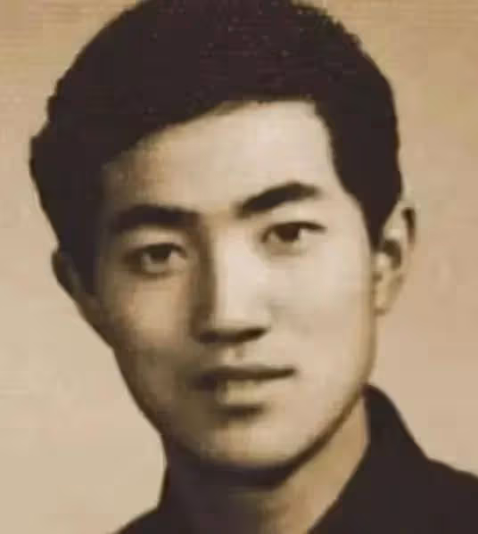 與大20歲富豪離婚,嫁大31歲張紀中,杜星霖:麵包和愛情我全都要