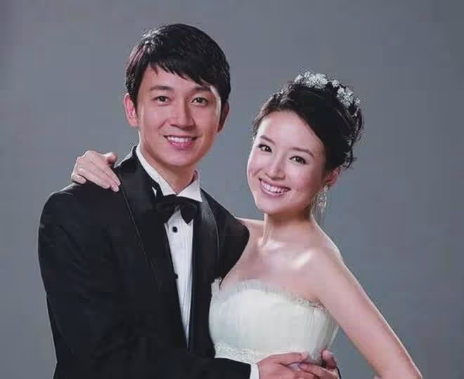 婚變12年後,50歲大叔強勢歸來,他終於靠演技「逆天改命」了