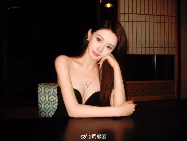 離婚趙麗穎3年!馮紹峰爆新歡「深夜挽手美女逛街」緋聞女星發聲
