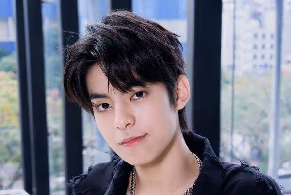 小林柏宏爆「劈腿還拍親密片」被拔出道資格!《SCOOL》導師婁峻碩說話了