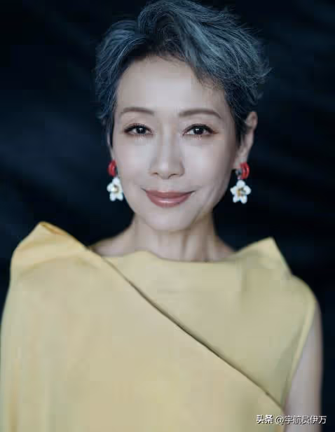 整整14年了,還是沒想通,葉童當年為啥不放棄屢次背叛她的陳國熹