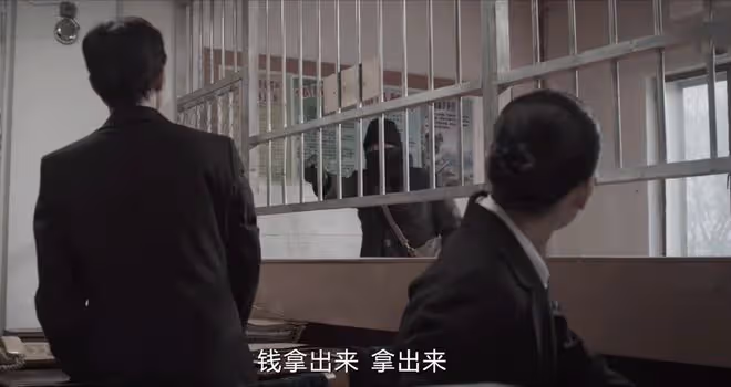 《我是刑警》葉茂生慘死,秦川28年緝兇,兇手不是白玲,竟是胡隊