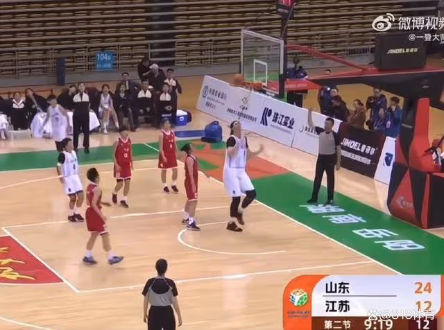 女姚明！2米23張子宇狂砍44分13板，率山東隊24分大勝江蘇晉級決賽