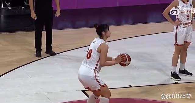 制霸歐洲!李月汝10中7爆砍19+9,率加拉塔薩雷歐戰小組第一晉級