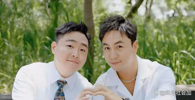 回顧釋小龍何潔分手:多年後的差別,一個身家過億一個捉襟見肘