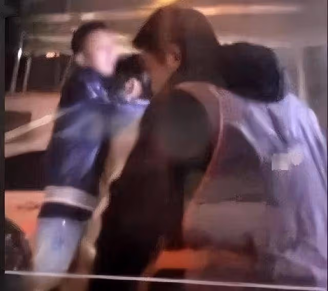 薛佳凝甜蜜認愛,照片曝光:終遇良人,她找到了真愛歸宿
