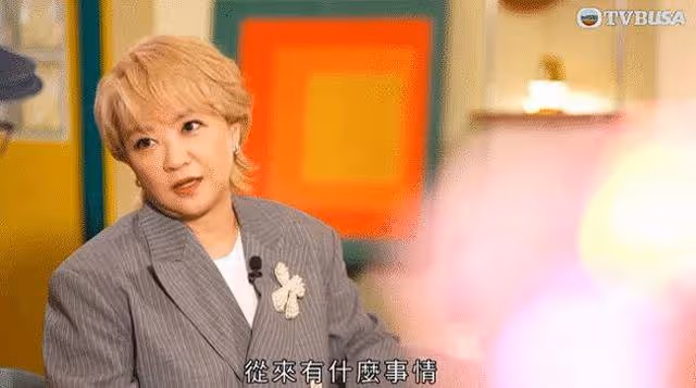 陳慧嫻回憶往昔情史,敗給梅艷芳已釋懷,守身如玉多年求自在